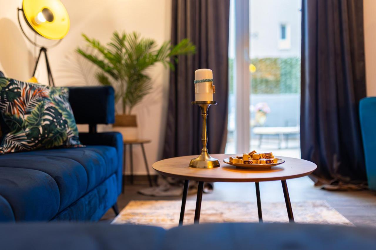 Oasis Luxury Apartment With Terrarce And Jacuzzi Σπλιτ Εξωτερικό φωτογραφία
