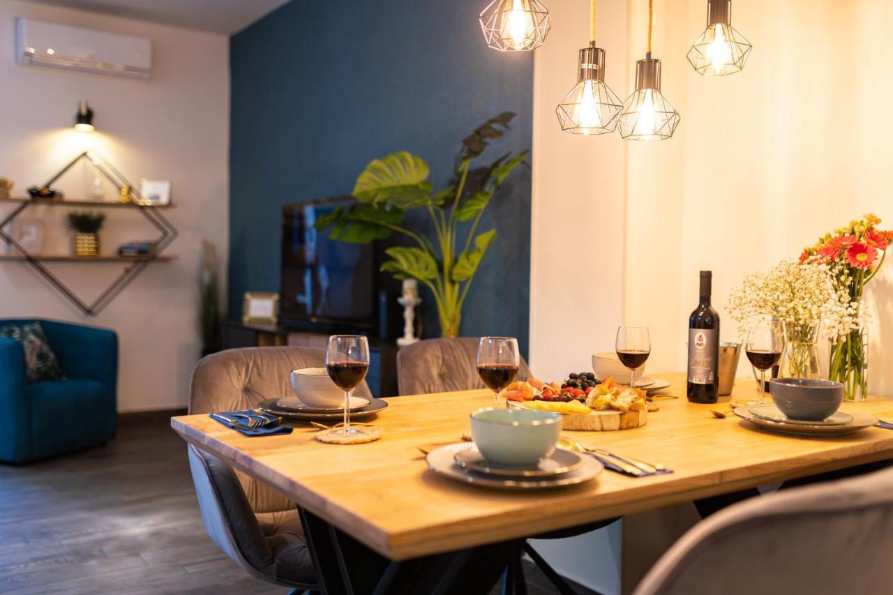 Oasis Luxury Apartment With Terrarce And Jacuzzi Σπλιτ Εξωτερικό φωτογραφία