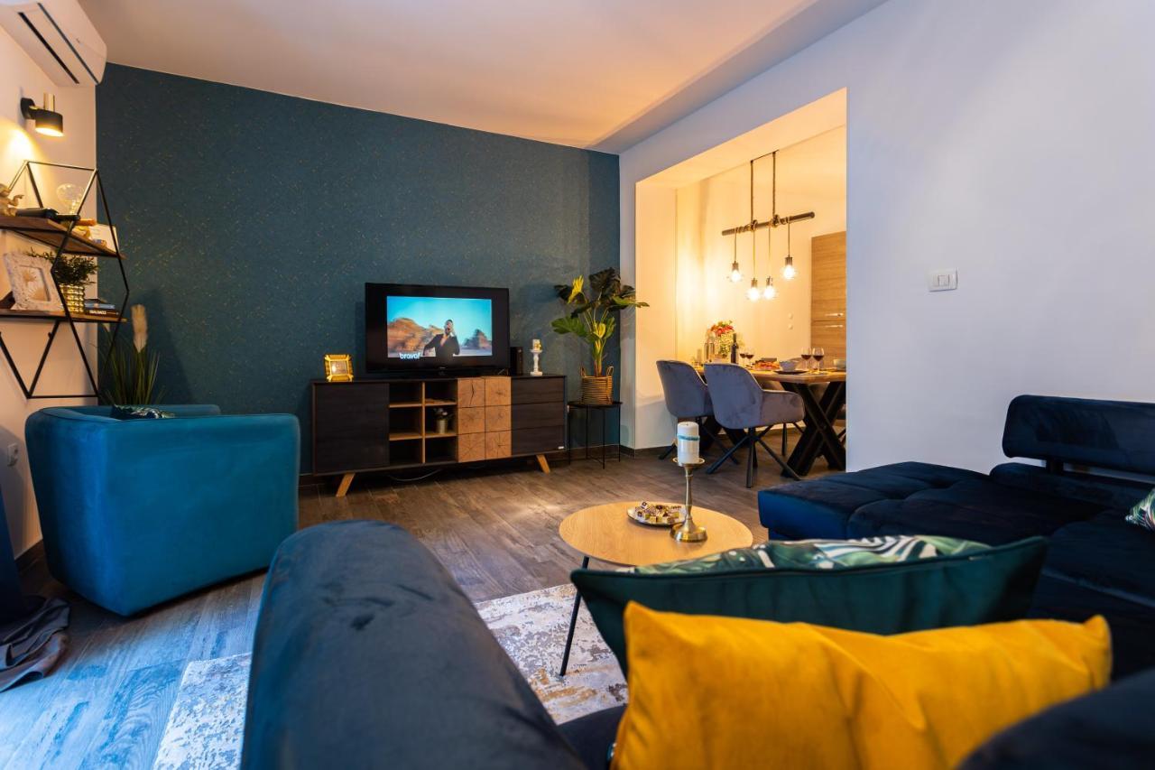 Oasis Luxury Apartment With Terrarce And Jacuzzi Σπλιτ Εξωτερικό φωτογραφία