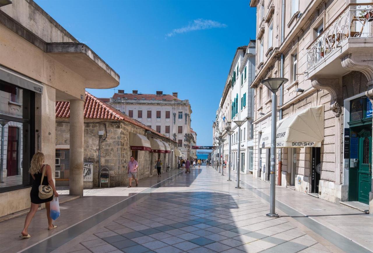 Oasis Luxury Apartment With Terrarce And Jacuzzi Σπλιτ Εξωτερικό φωτογραφία